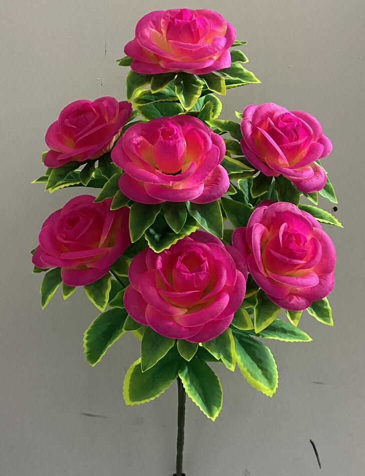 Роза круглая с св листом новая