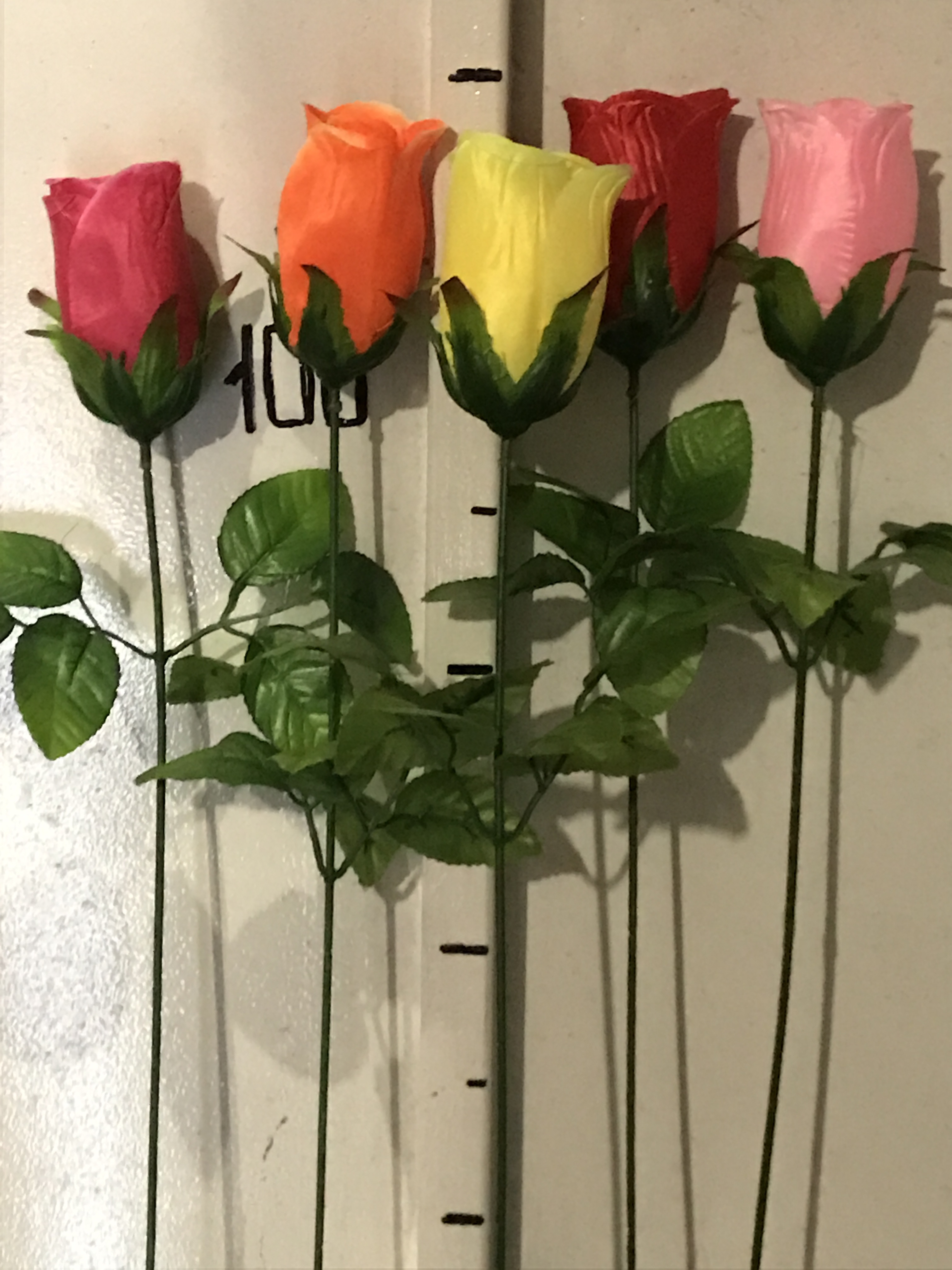 Искусственные ветки оптом Бутон одиночный атласный