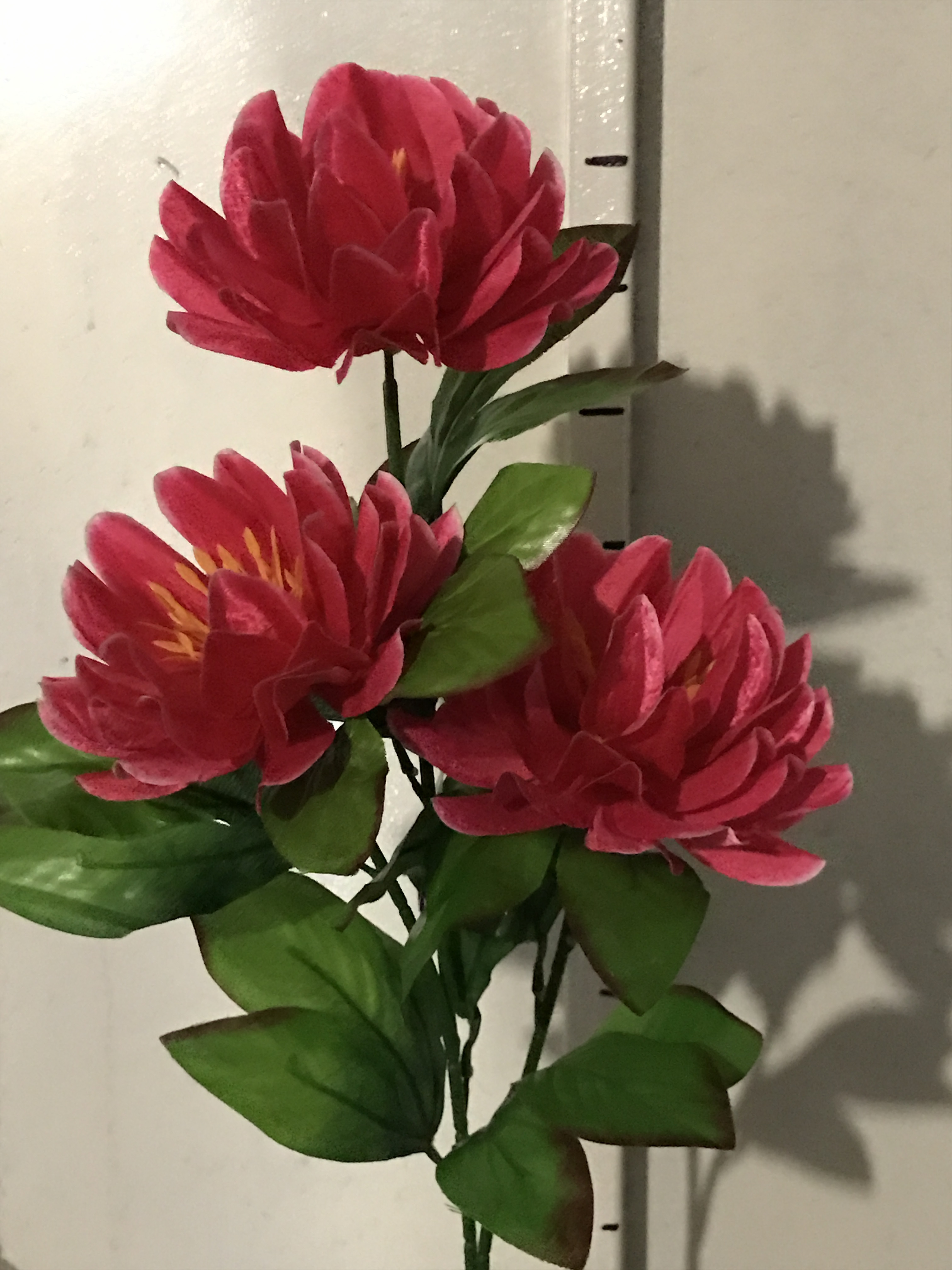 Искусственная ветка Хризантема атласная