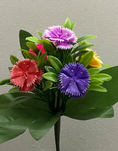 Гербера цветная пластик